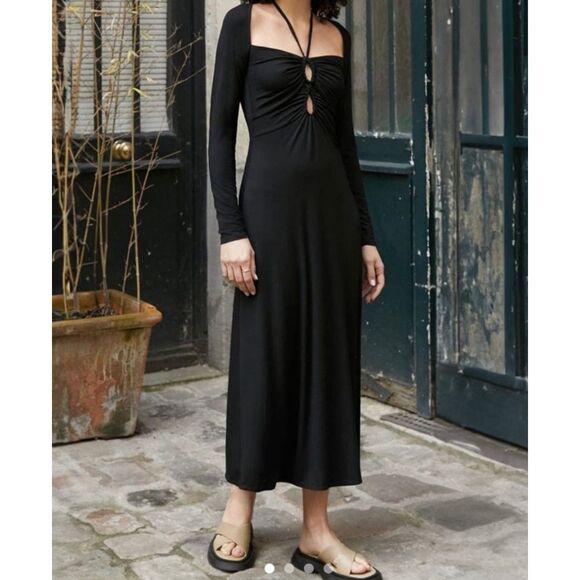 ✨Pixie Market Front Tie Cut Out Midi Black Sz Medium Dress✨ - Picture 1 of 7